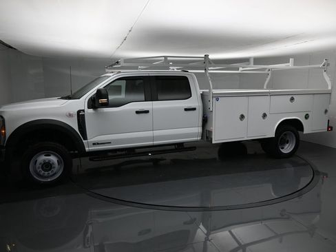 New 2026 Ford F550 4x4 Crew Cab Super Duty image 6