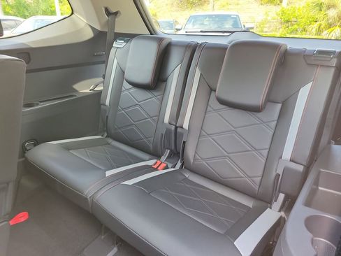 New 2026 Volkswagen Atlas Peak Edition AWD/4WD image 10
