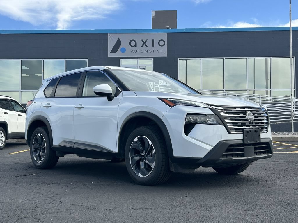 Used 2025 Nissan Rogue SV AWD/4WD image 1