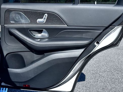 Certified 2022 Mercedes-Benz GLE 350 4MATIC w/ 3rd Row Seat Package image 35