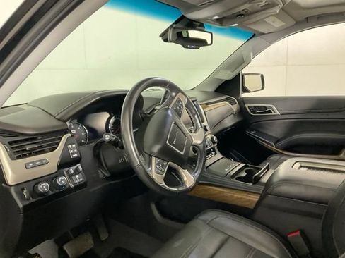 Used 2020 GMC Yukon XL Denali w/ Denali Premium Package AWD/4WD image 22