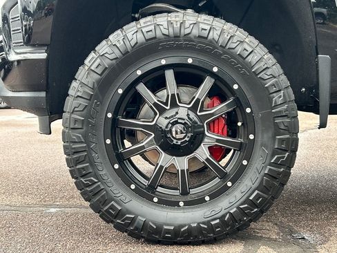 Used 2020 Chevrolet Silverado 1500 Custom w/ Custom Value Package AWD/4WD image 23