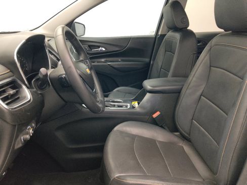 Used 2018 Chevrolet Equinox Premier FWD image 17