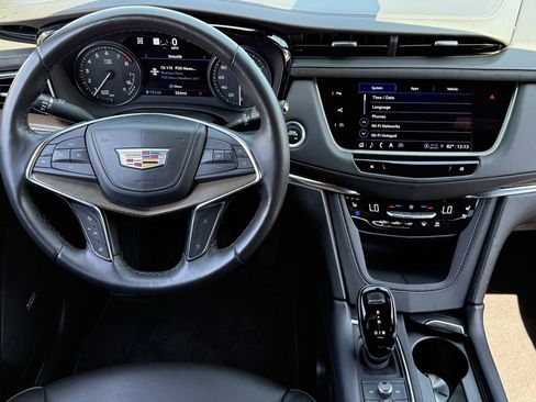 Used 2023 Cadillac XT5 Premium Luxury w/ Platinum Package image 11