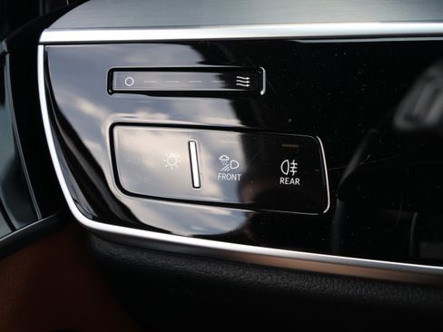 Used 2022 Audi A8 L 3.0T AWD/4WD image 15