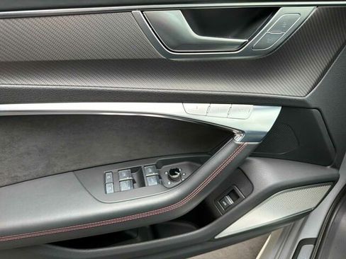 Used 2021 Audi RS 6 AWD/4WD image 13