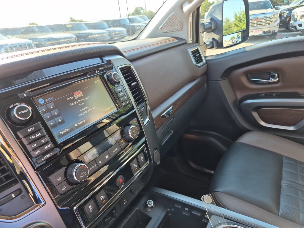 Used 2016 Nissan Titan Platinum Reserve RWD image 23