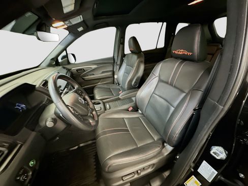 Used 2022 Honda Passport TrailSport image 13