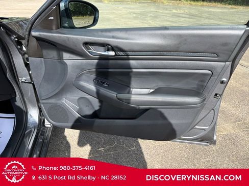 New 2025 Nissan Altima 2.5 SV w/ SV Premium Package image 37