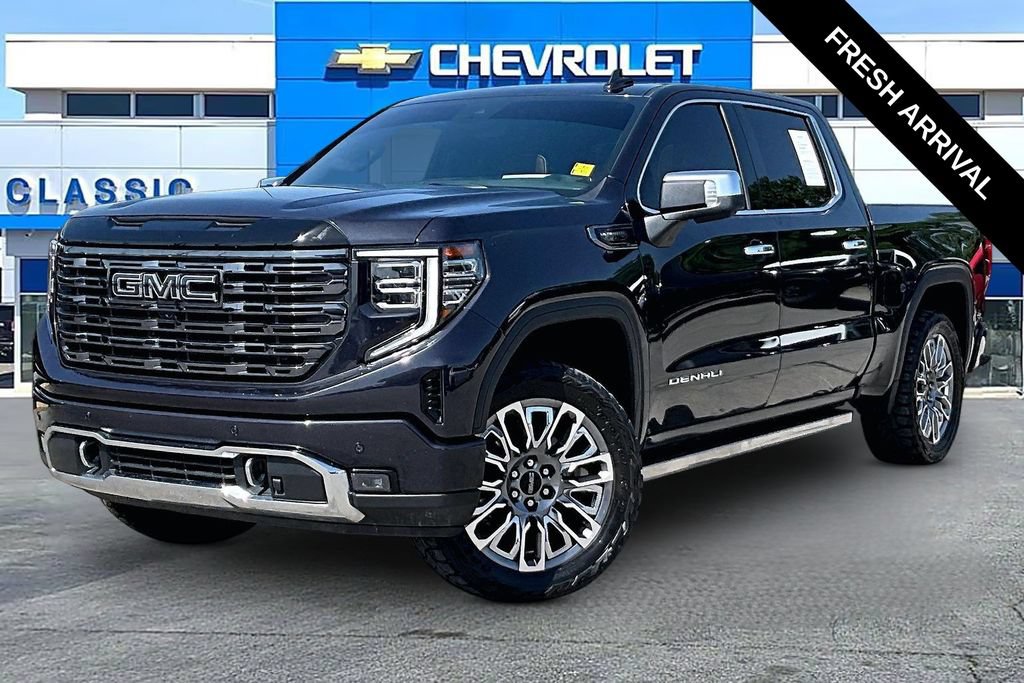 Used 2025 GMC Sierra 1500 Denali Ultimate AWD/4WD image 2