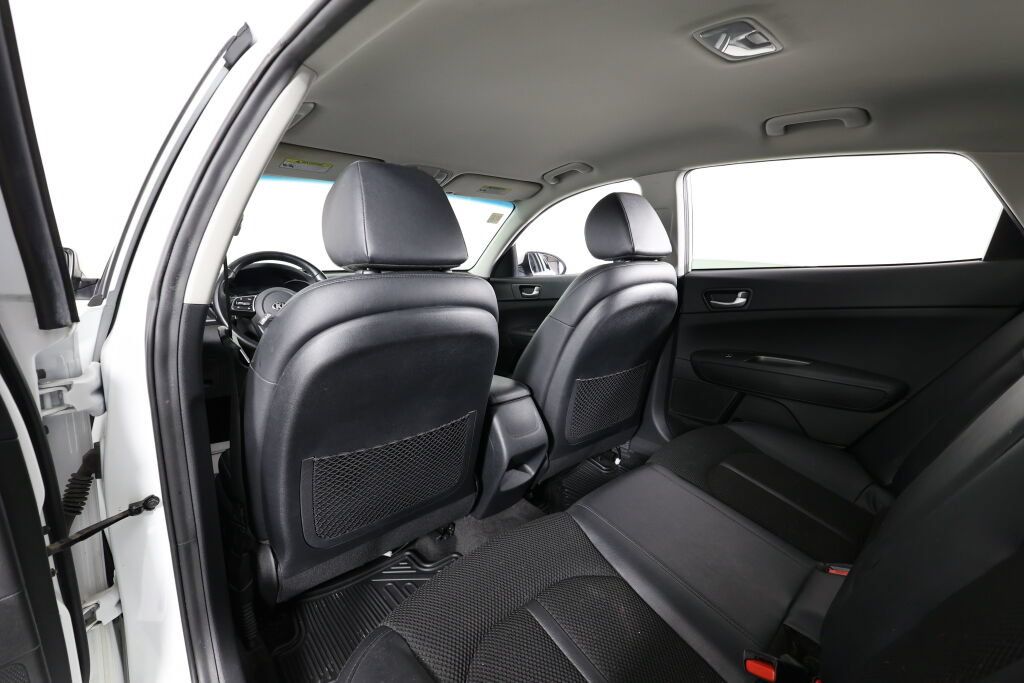 Used 2019 Kia Optima S FWD image 14