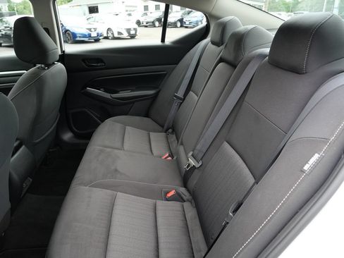 Used 2023 Nissan Altima 2.5 SV w/ SV Premium Package FWD image 26