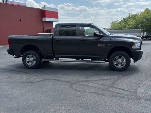 Used 2017 RAM 2500 Tradesman w/ Snow Chief Group AWD/4WD image 3