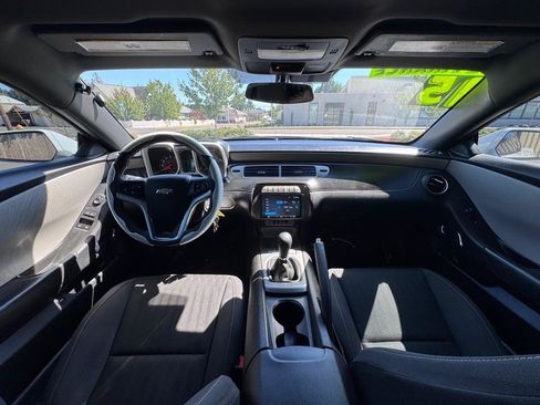 Used 2015 Chevrolet Camaro LS RWD image 13