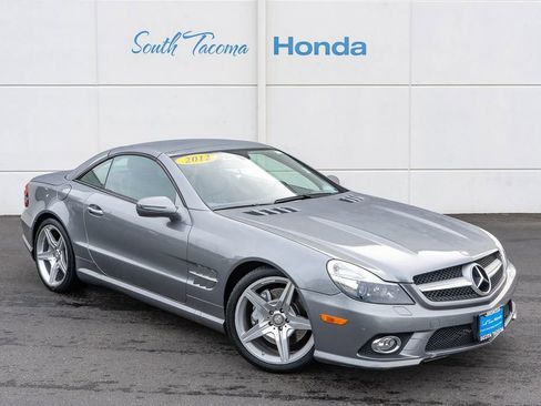 Used 2012 Mercedes-Benz SL 550 image 2