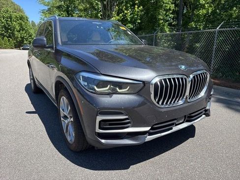 Used 2022 BMW X5 xDrive40i AWD/4WD image 10