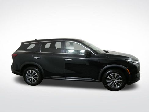 Used 2024 INFINITI QX60 Pure AWD/4WD image 2
