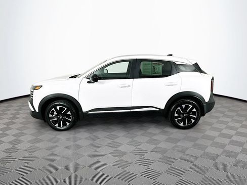 Certified 2026 Nissan Kicks SV w/ SV Premium Package AWD/4WD image 7