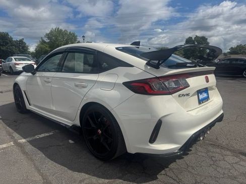 Used 2025 Honda Civic Type R image 4