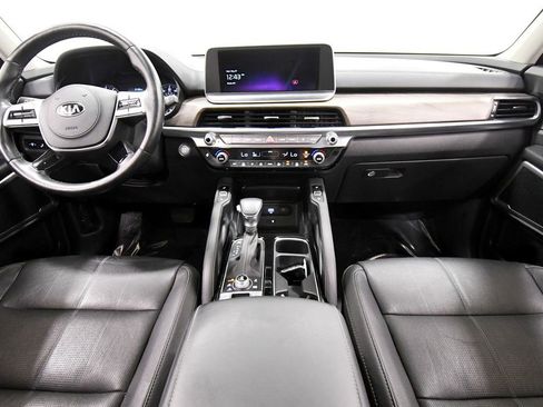 Certified 2021 Kia Telluride EX w/ EX Premium Package AWD/4WD image 3