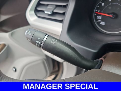 Used 2023 GMC Acadia SLE w/ Driver Convenience Package AWD/4WD image 27