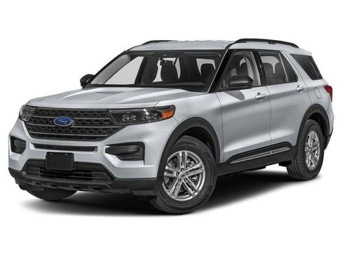 Used 2024 Ford Explorer XLT w/ Equipment Group 202A AWD/4WD image 61