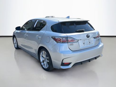 Used 2015 Lexus CT 200h image 5