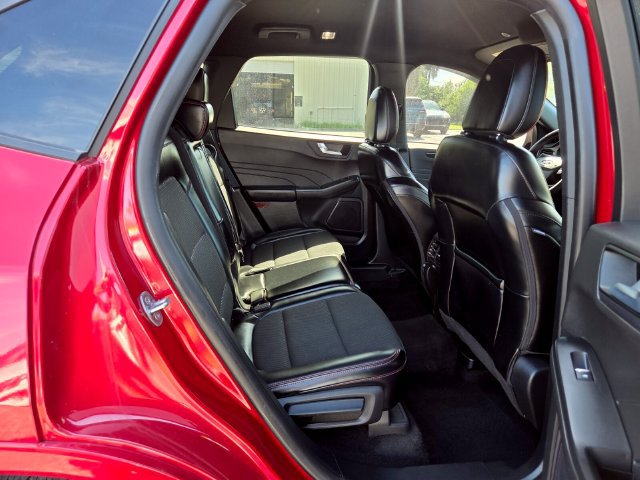 Used 2024 Ford Escape ST-Line w/ Tech Pack #1 FWD image 16