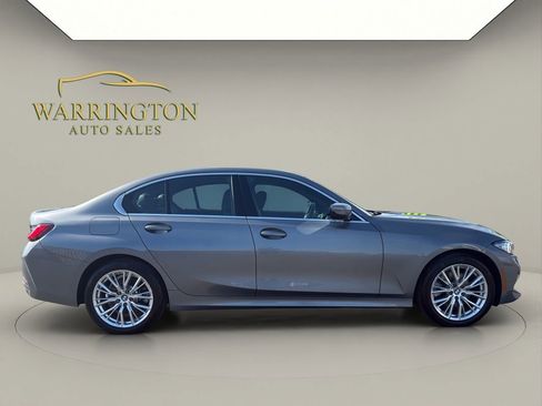 Used 2023 BMW 330i xDrive Sedan w/ Premium Package image 8