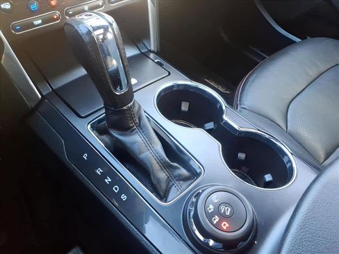 Certified 2018 Ford Explorer Sport w/ Equipment Group 401A image 27