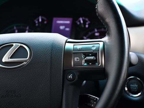 Used 2018 Lexus GX 460 Premium AWD/4WD image 31