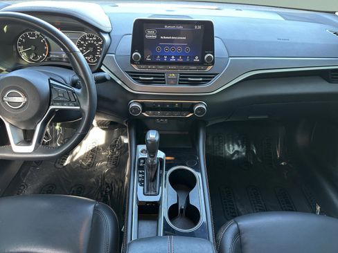 Certified 2024 Nissan Altima 2.5 SR FWD image 14