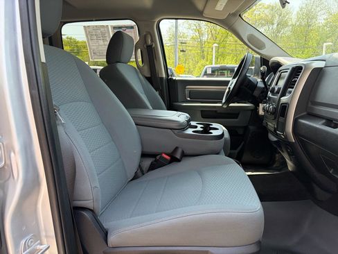 Used 2017 RAM 2500 SLT AWD/4WD image 44