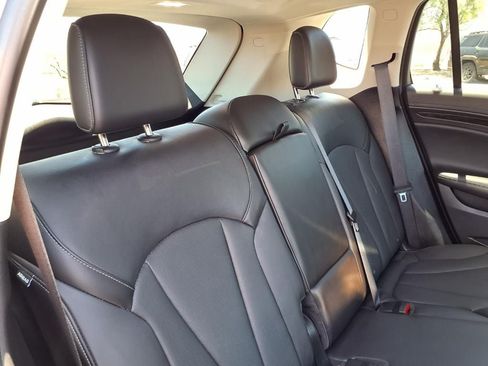 Used 2019 Buick Envision Essence FWD image 22