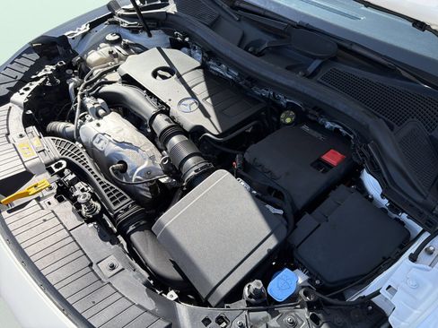 Used 2021 Mercedes-Benz GLA 250 GLA 250 w/ Premium Package image 13