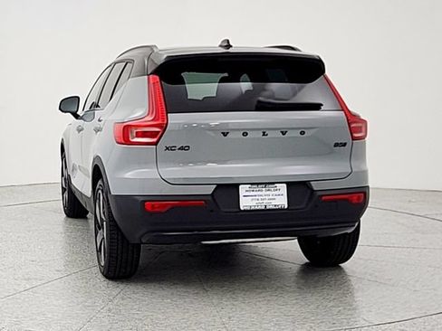 New 2026 Volvo XC40 B5 Ultra w/ Climate Package AWD/4WD image 6