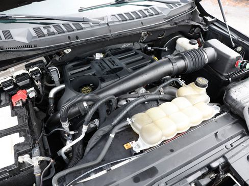 Used 2019 Ford F150 Lariat image 52