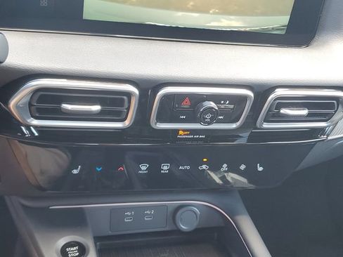 New 2026 Nissan Sentra SV w/ SV Convenience Package FWD image 30