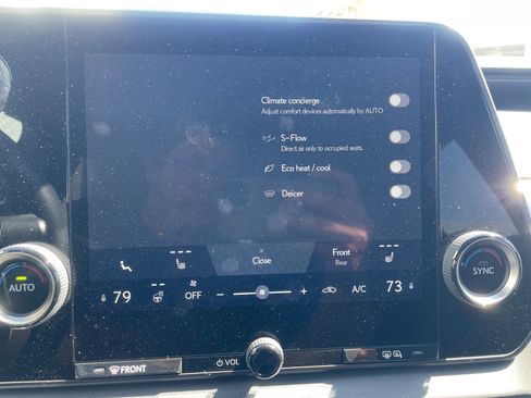 Used 2025 Lexus RX 350 FWD w/ Technology Package image 24