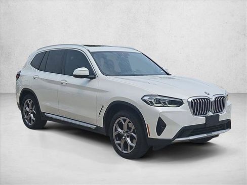 Used 2024 BMW X3 sDrive30i w/ Convenience Package w/ZPA RWD image 3