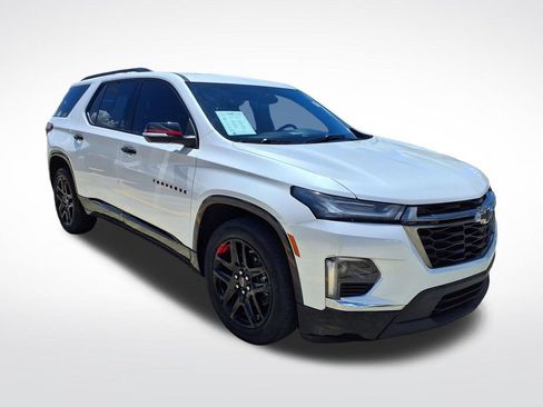 Used 2023 Chevrolet Traverse Premier w/ Redline Edition AWD/4WD image 3