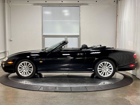 Used 2005 Jaguar XK8 Convertible RWD image 6
