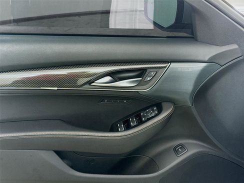 Used 2025 Cadillac CT5 Sport image 11