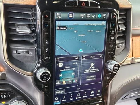 Used 2022 RAM 1500 Limited w/ Body Color Bumper Group image 21