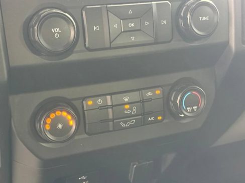Used 2019 Ford F150 XL w/ Equipment Group 101A Mid AWD/4WD image 25