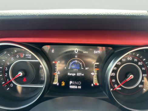 Used 2020 Jeep Gladiator Rubicon image 17