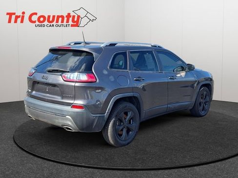 Used 2019 Jeep Cherokee Limited w/ Technology Group image 7