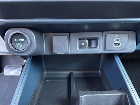 New 2026 Ford Maverick Lariat image 16