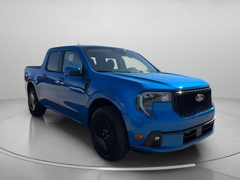 New 2026 Ford Maverick Lobo AWD/4WD image 4