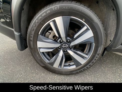 Certified 2023 Nissan Rogue Platinum w/ Platinum Premium Package AWD/4WD image 34